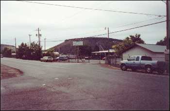 Picture of the entrance to the fair.