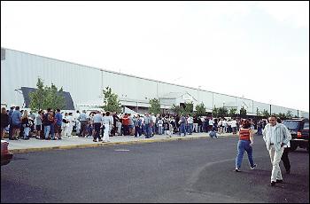 Fair goers lined up to see Toby Keith